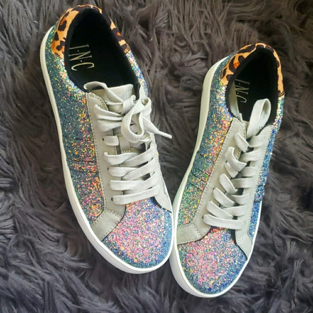 Women shoes 👞  new size 8/ 1/2